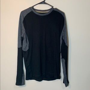 Smart wool merino wool vented crew